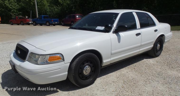 image for item K7601 2008 Ford Crown Victoria Police Interceptor