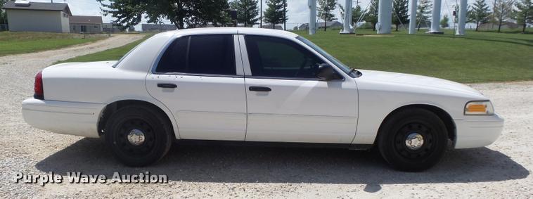 image for item K7601 2008 Ford Crown Victoria Police Interceptor