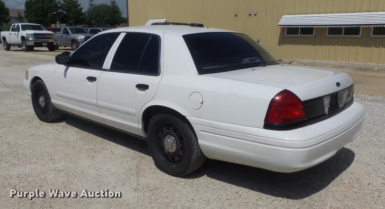 image for item K7603 2008 Ford Crown Victoria Police Interceptor