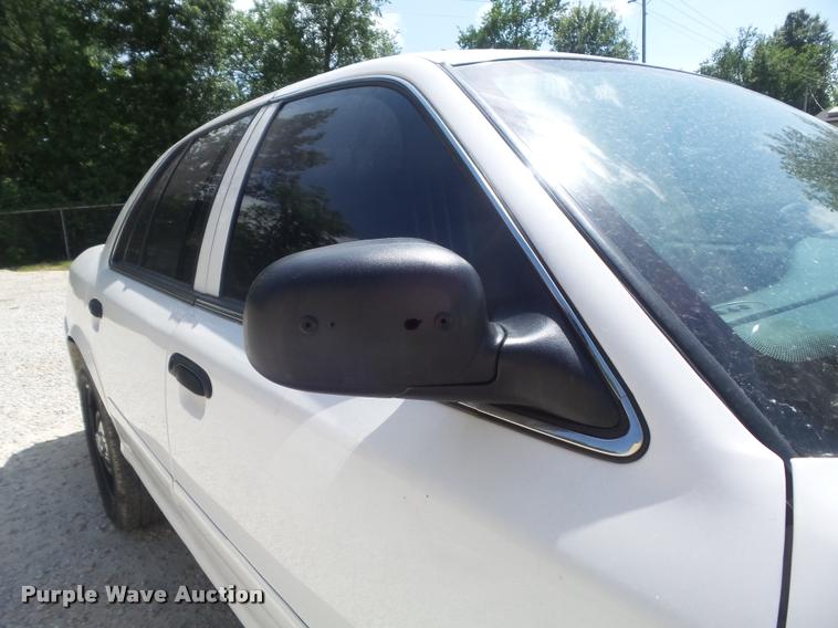 image for item K7603 2008 Ford Crown Victoria Police Interceptor