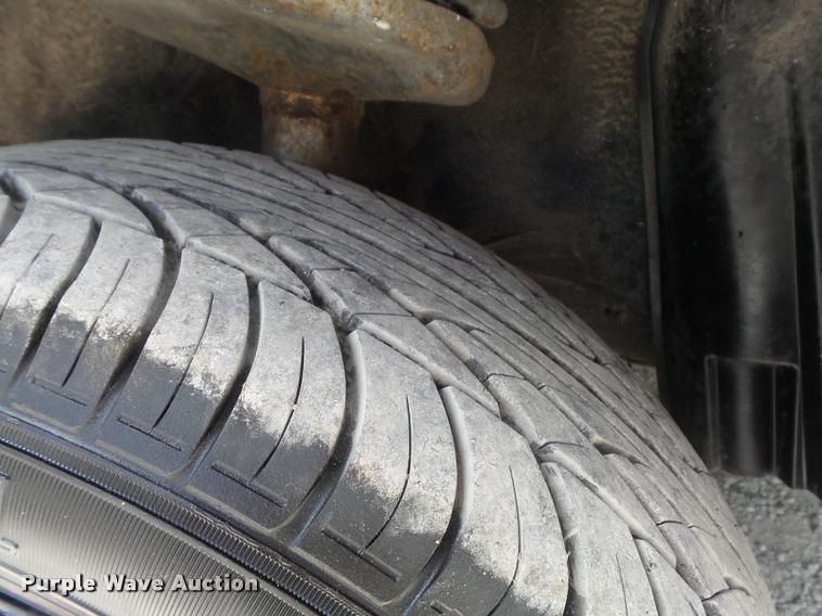 image for item K7605 2000 Toyota Camry