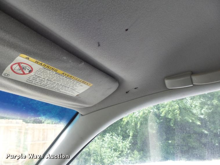 image for item K7605 2000 Toyota Camry