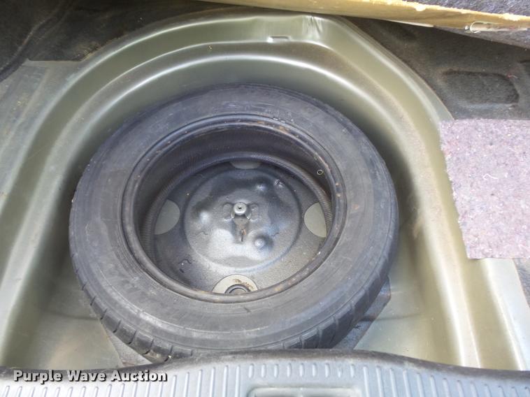 image for item K7605 2000 Toyota Camry