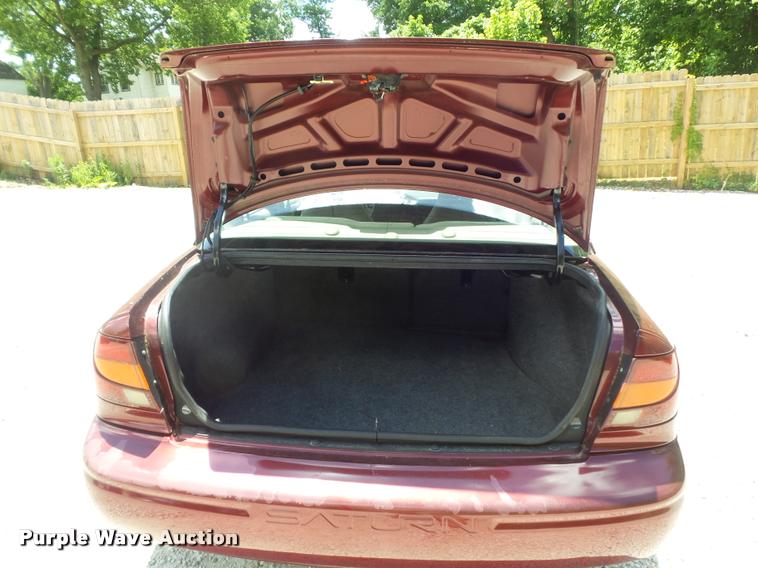 image for item K7606 2002 Saturn SL