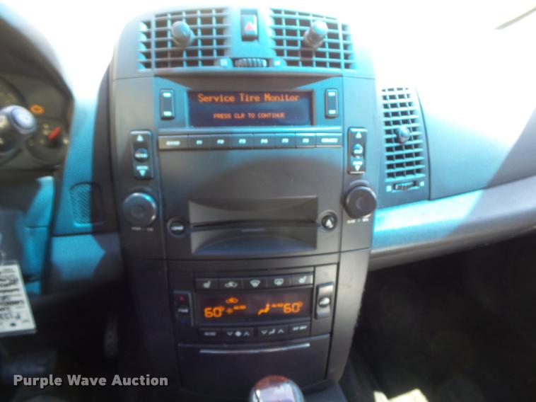 image for item K7647 2004 Cadillac SRX SUV