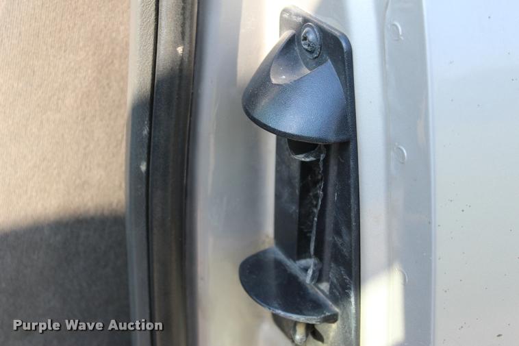 image for item L3167 2007 Chevrolet Silverado Classic 2500HD Ext. Cab pickup truck