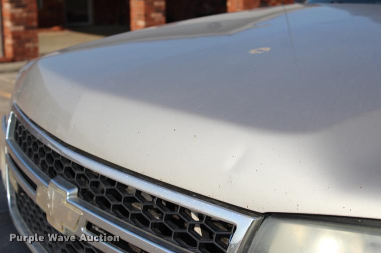 image for item L3167 2007 Chevrolet Silverado Classic 2500HD Ext. Cab pickup truck