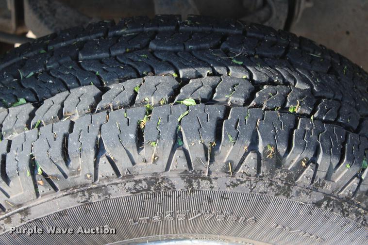 image for item L3167 2007 Chevrolet Silverado Classic 2500HD Ext. Cab pickup truck