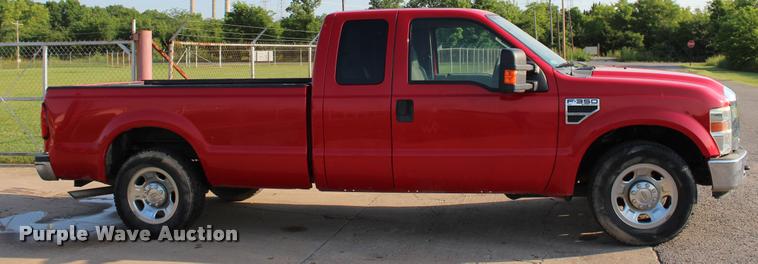 image for item L3168 2009 Ford F350 Super Duty XLT SuperCab pickup truck