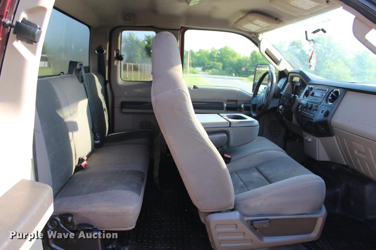 image for item L3168 2009 Ford F350 Super Duty XLT SuperCab pickup truck