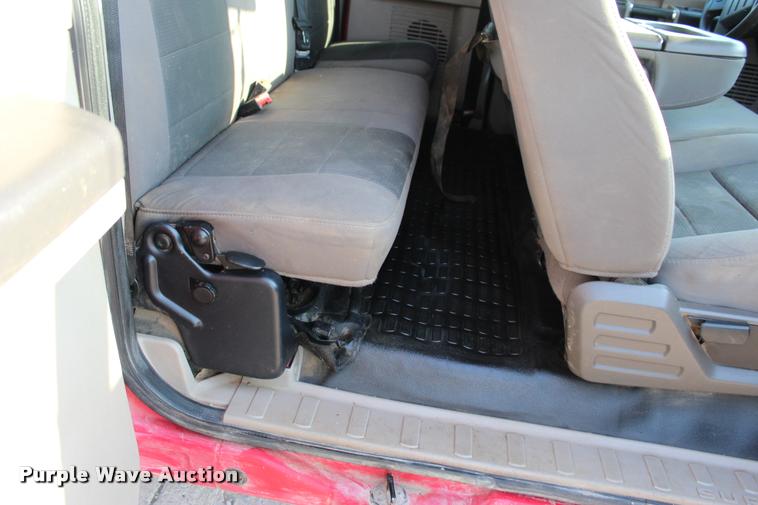 image for item L3168 2009 Ford F350 Super Duty XLT SuperCab pickup truck