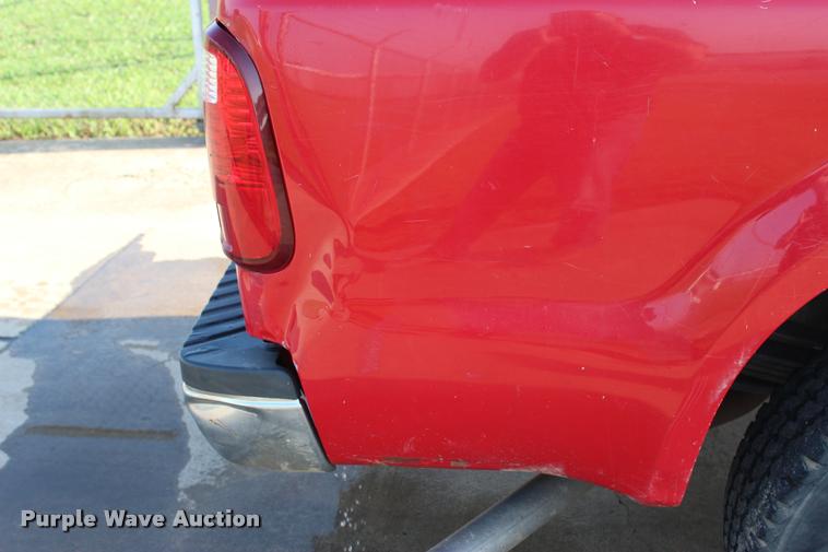 image for item L3168 2009 Ford F350 Super Duty XLT SuperCab pickup truck