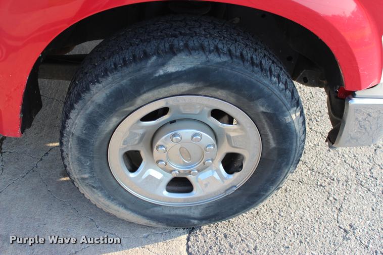 image for item L3168 2009 Ford F350 Super Duty XLT SuperCab pickup truck