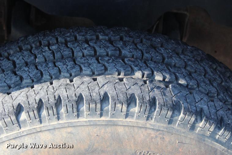 image for item L3169 2010 Chevrolet Silverado 2500HD Z71 Crew Cab pickup truck