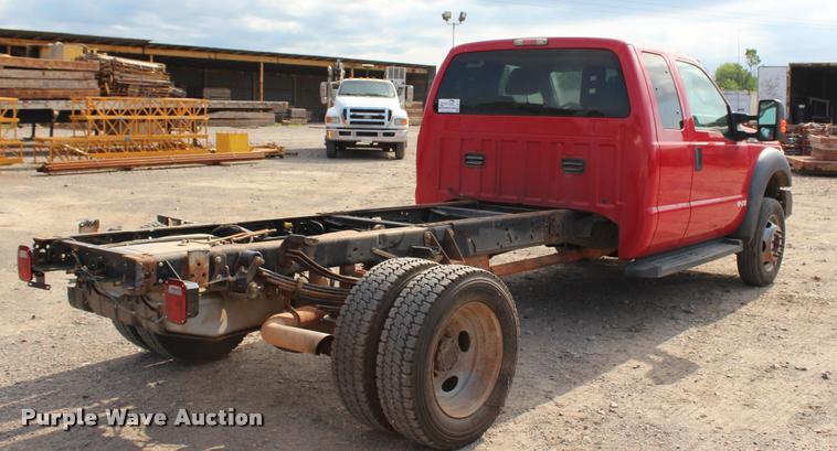 image for item L3174 2011 Ford F550 Super Duty XLT SuperCab truck cab and chassis