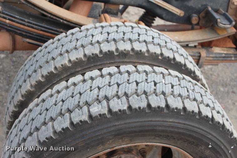 image for item L3174 2011 Ford F550 Super Duty XLT SuperCab truck cab and chassis