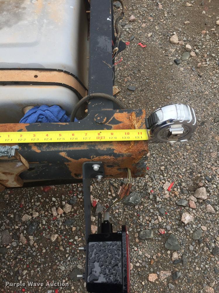 image for item L3174 2011 Ford F550 Super Duty XLT SuperCab truck cab and chassis