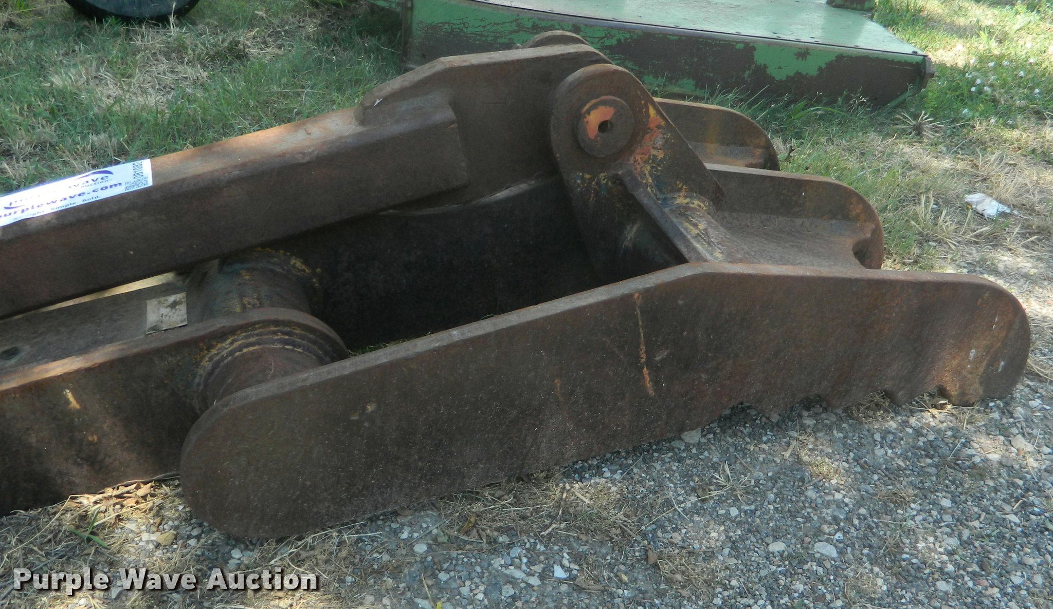 Geith EK30 thumb in Bunker Hill, KS Item DB1082 sold Purple Wave