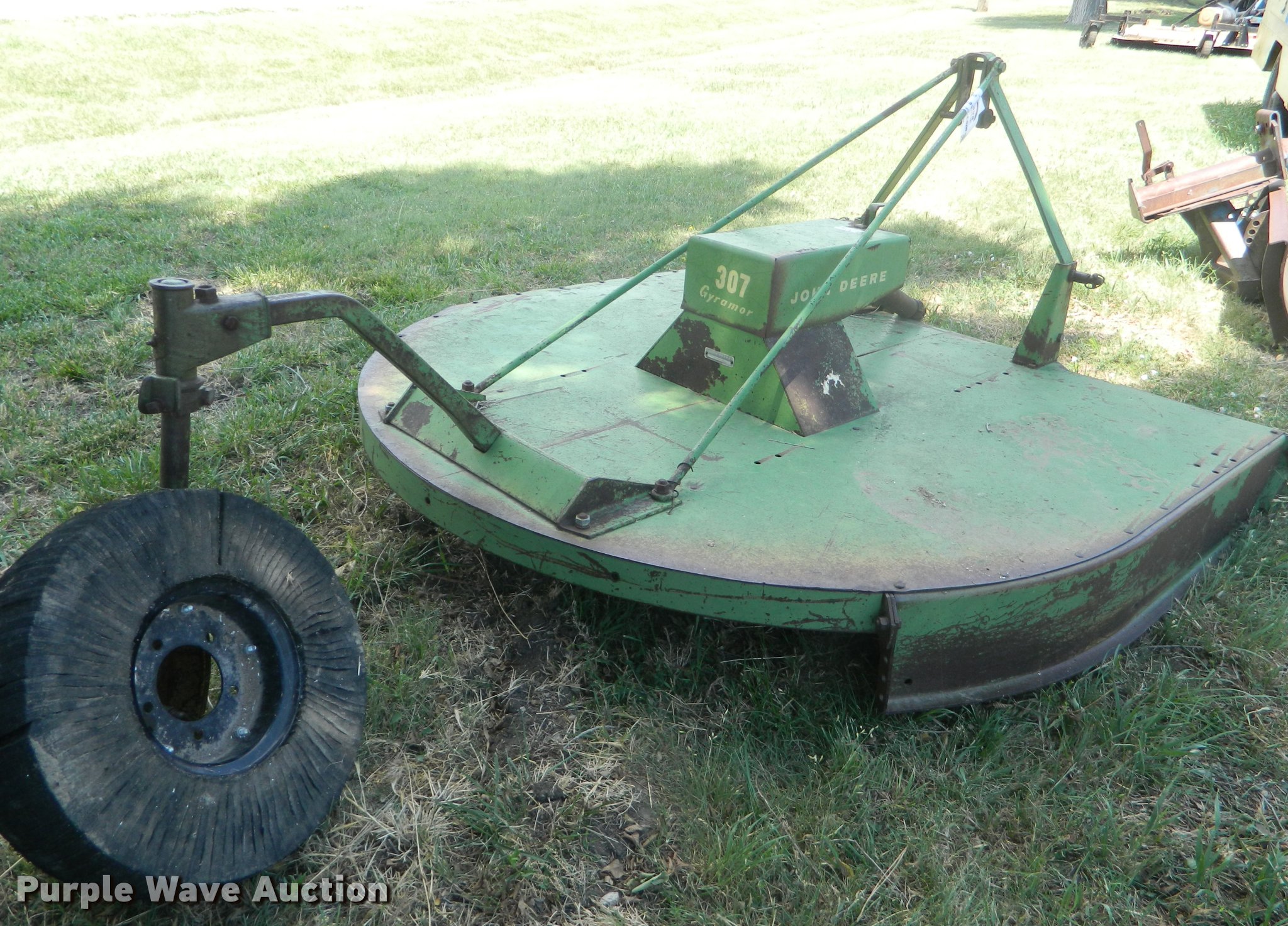 John Deere 307 rotary mower in Bunker Hill, KS Item DB1083 sold