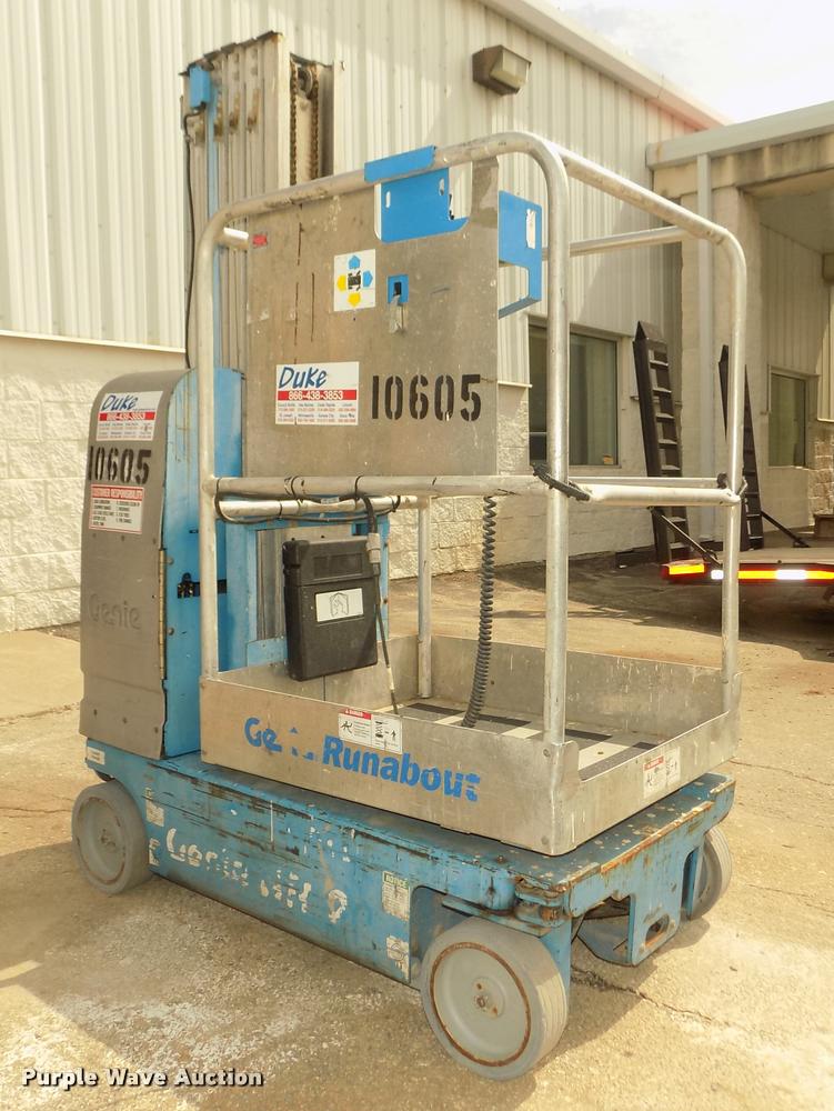 image for item DA0719 2008 Genie GR20 vertical lift