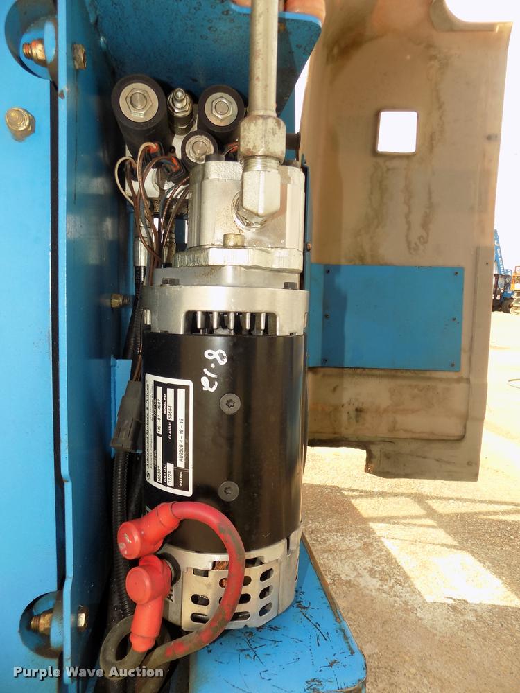 image for item DA0719 2008 Genie GR20 vertical lift