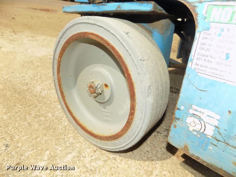 image for item DA0719 2008 Genie GR20 vertical lift