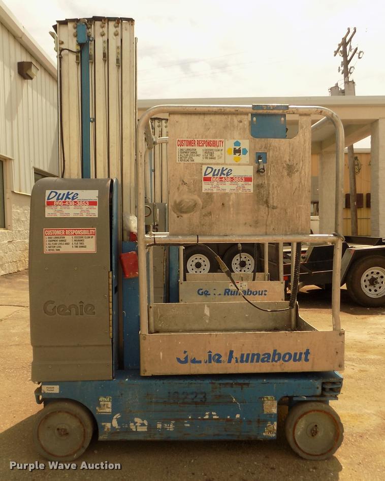 image for item DA0720 2007 Genie GR20 vertical lift