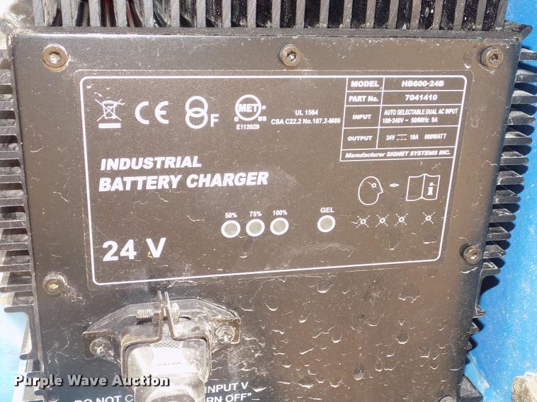 image for item DA0720 2007 Genie GR20 vertical lift