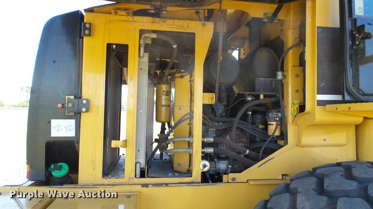 image for item DA1085 2005 Caterpillar 930G wheel loader