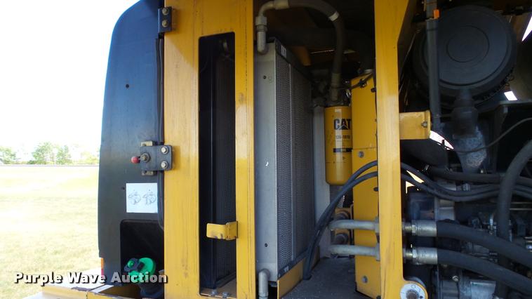 image for item DA1085 2005 Caterpillar 930G wheel loader