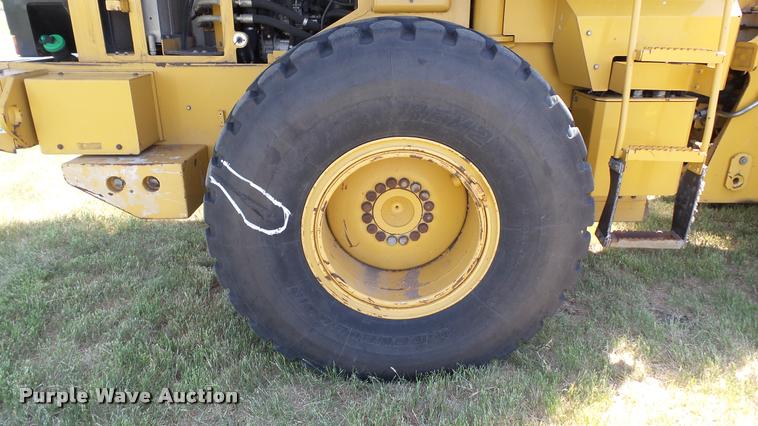 image for item DA1085 2005 Caterpillar 930G wheel loader