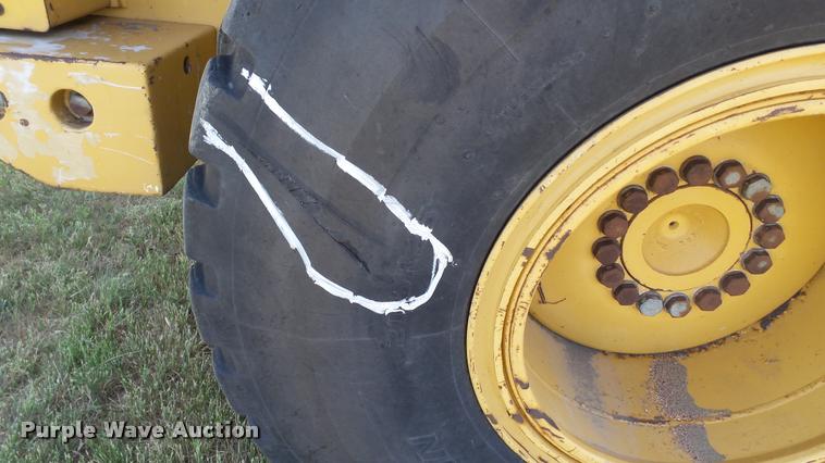 image for item DA1085 2005 Caterpillar 930G wheel loader