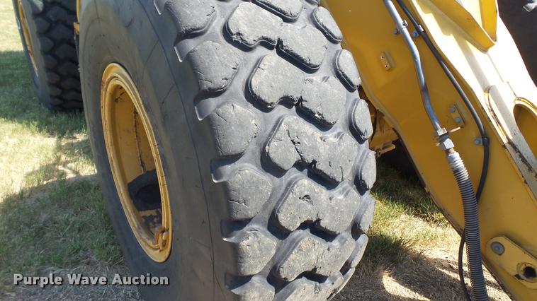 image for item DA1085 2005 Caterpillar 930G wheel loader