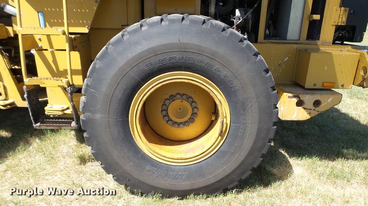 image for item DA1085 2005 Caterpillar 930G wheel loader