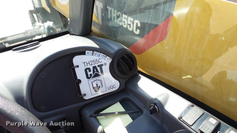 image for item DA1086 2014 Caterpillar TH255C telehandler