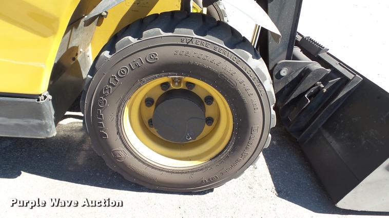 image for item DA1086 2014 Caterpillar TH255C telehandler