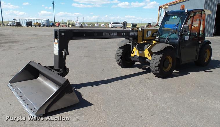 image for item DA1086 2014 Caterpillar TH255C telehandler