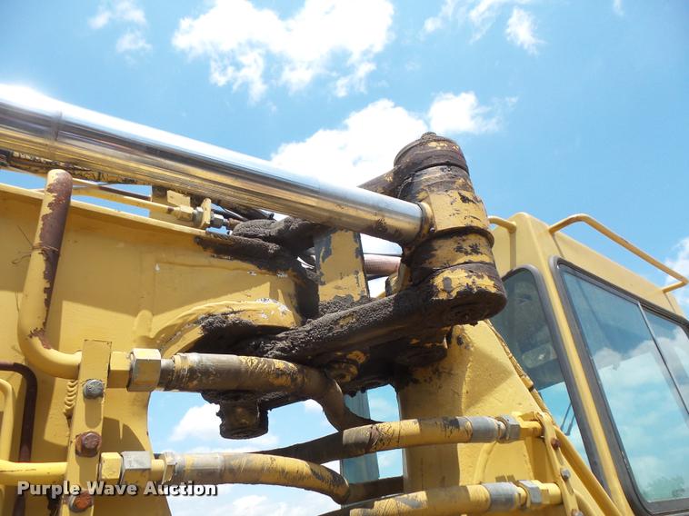 image for item DA1537 1994 Caterpillar 613C Series II elevating scraper