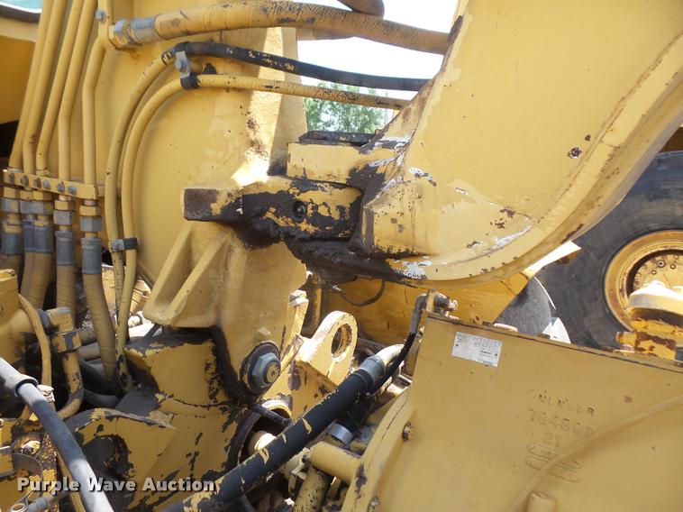 image for item DA1537 1994 Caterpillar 613C Series II elevating scraper