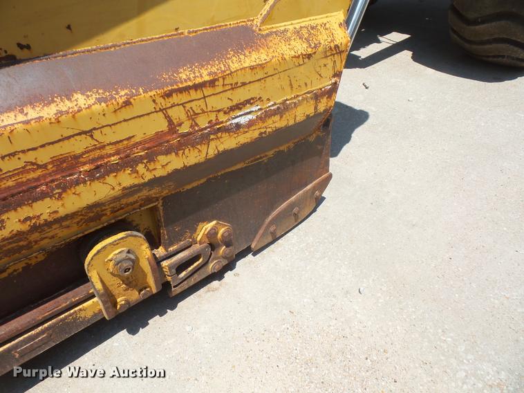 image for item DA1537 1994 Caterpillar 613C Series II elevating scraper