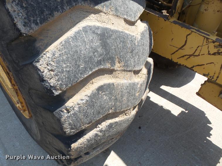 image for item DA1537 1994 Caterpillar 613C Series II elevating scraper