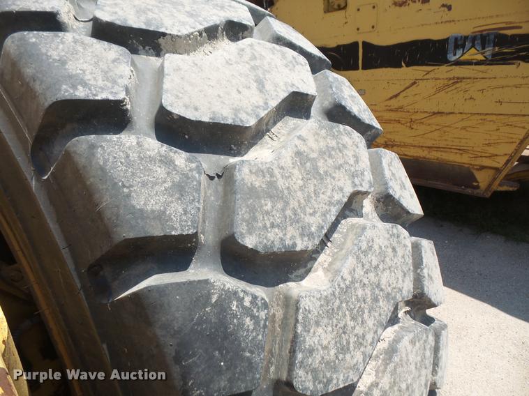 image for item DA1537 1994 Caterpillar 613C Series II elevating scraper