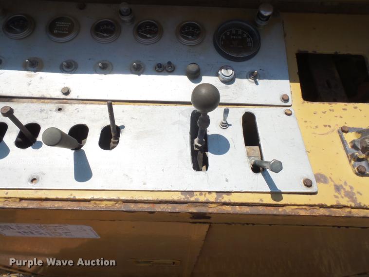 image for item DA1539 1986 Caterpillar PR-450 pavement profiler