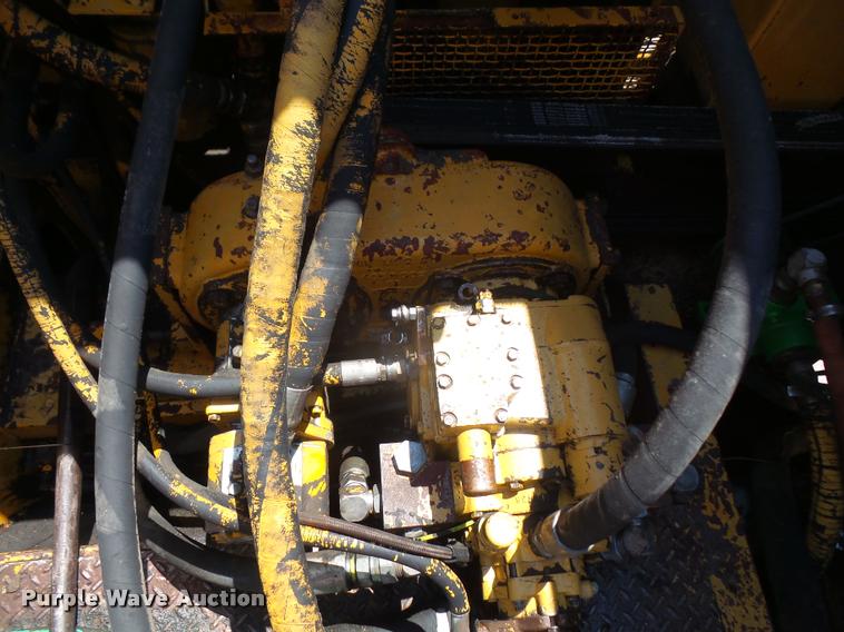 image for item DA1539 1986 Caterpillar PR-450 pavement profiler