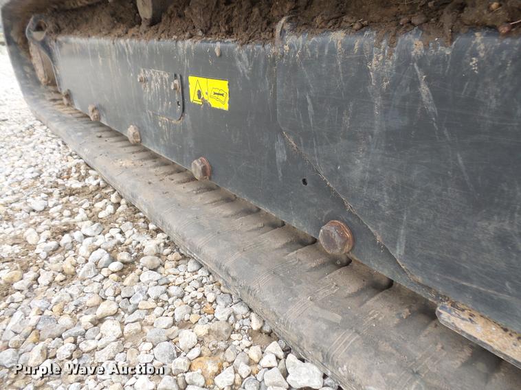 image for item DA1561 2012 Bobcat E45M compact excavator