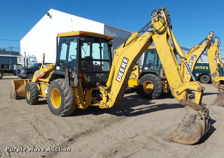 image for item DA3552 1998 John Deere 310SE backhoe
