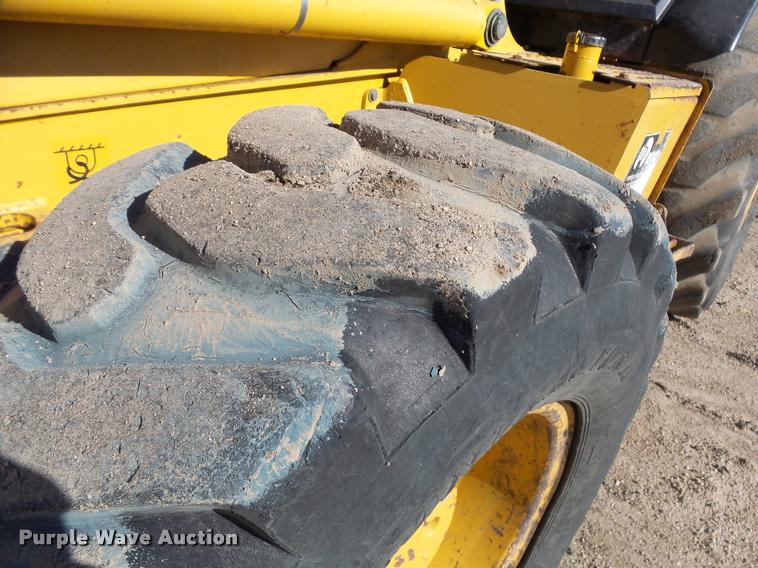 image for item DA3552 1998 John Deere 310SE backhoe