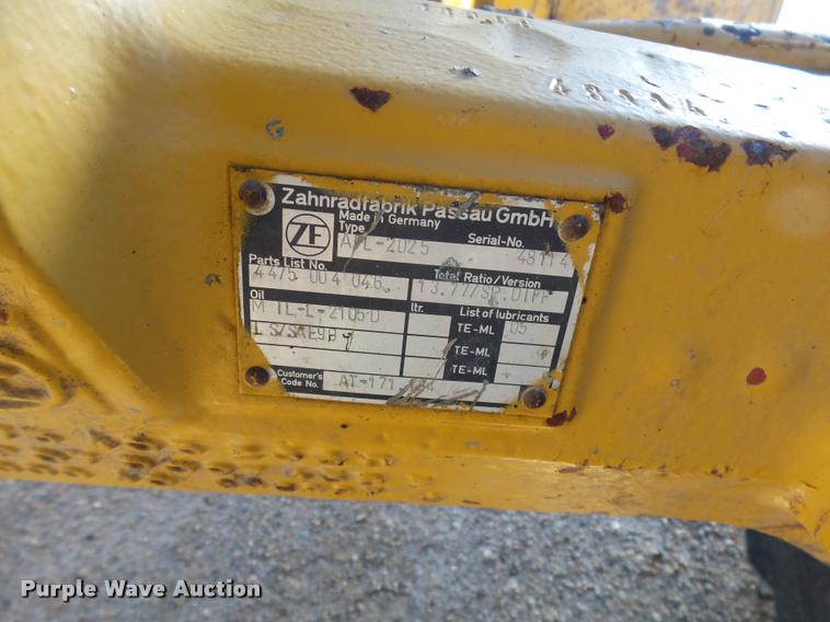 image for item DA3552 1998 John Deere 310SE backhoe