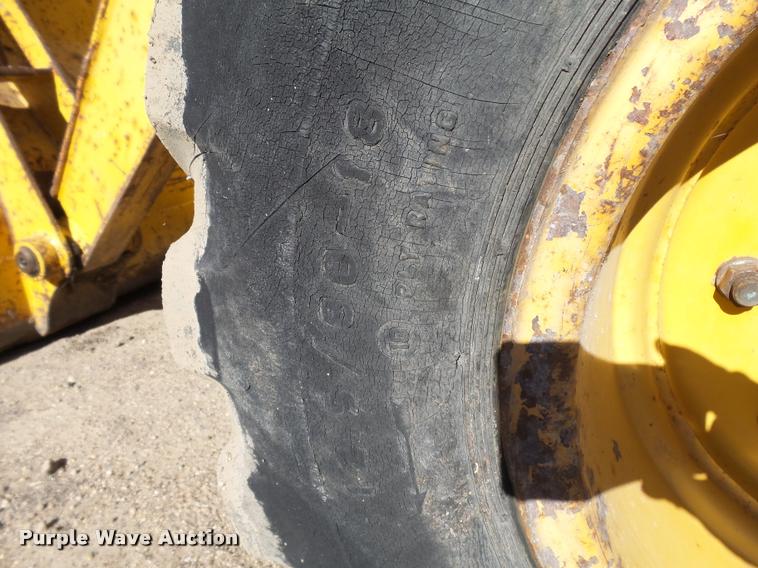 image for item DA3553 1997 John Deere 310SE backhoe