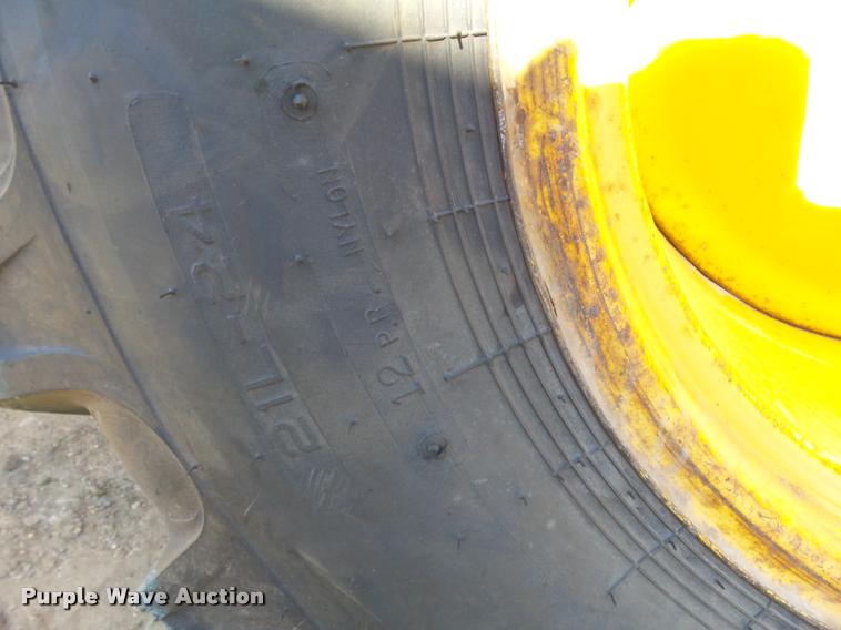 image for item DA3553 1997 John Deere 310SE backhoe